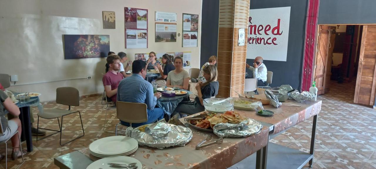 Safi Kitchen Hostel Gawr as-Safi Экстерьер фото